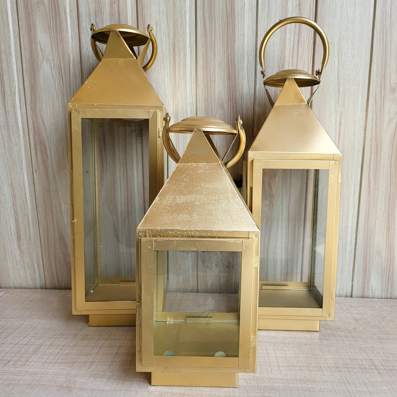 Lantern set of 3 in Gold